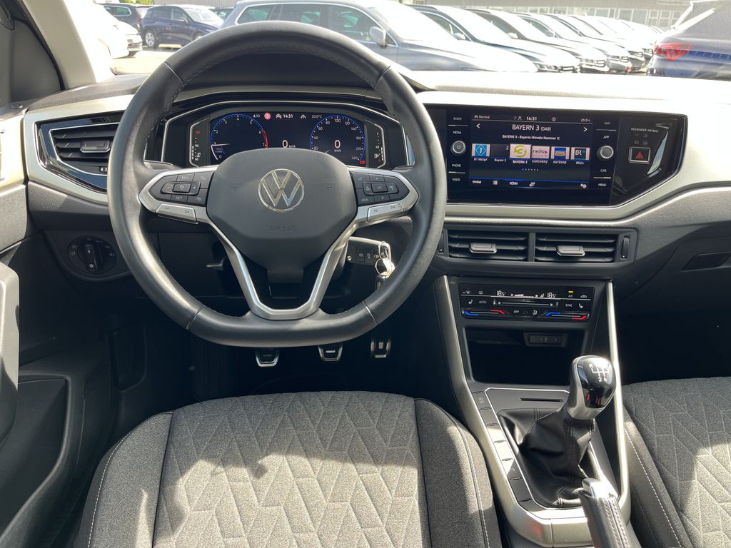 Volkswagen Polo 1.0 TSI MOVE 15