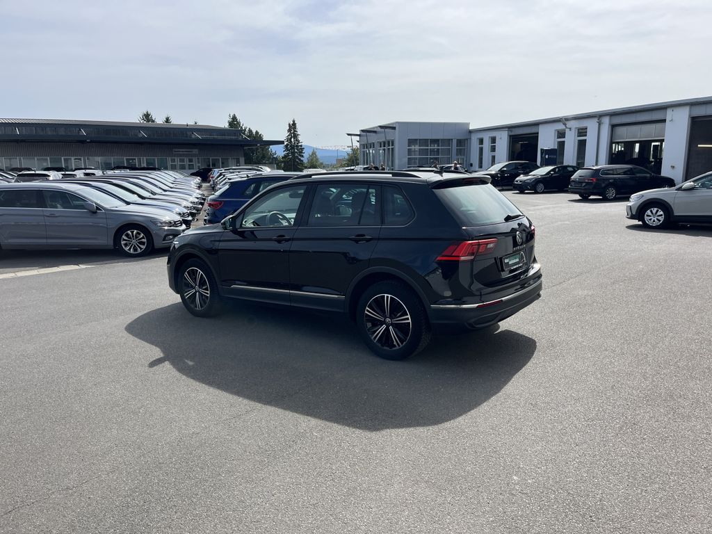 Volkswagen Tiguan 1.4 TSI e-Hybrid Life 10