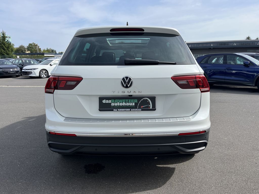 Volkswagen Tiguan 1.5 TSI MOVE 9