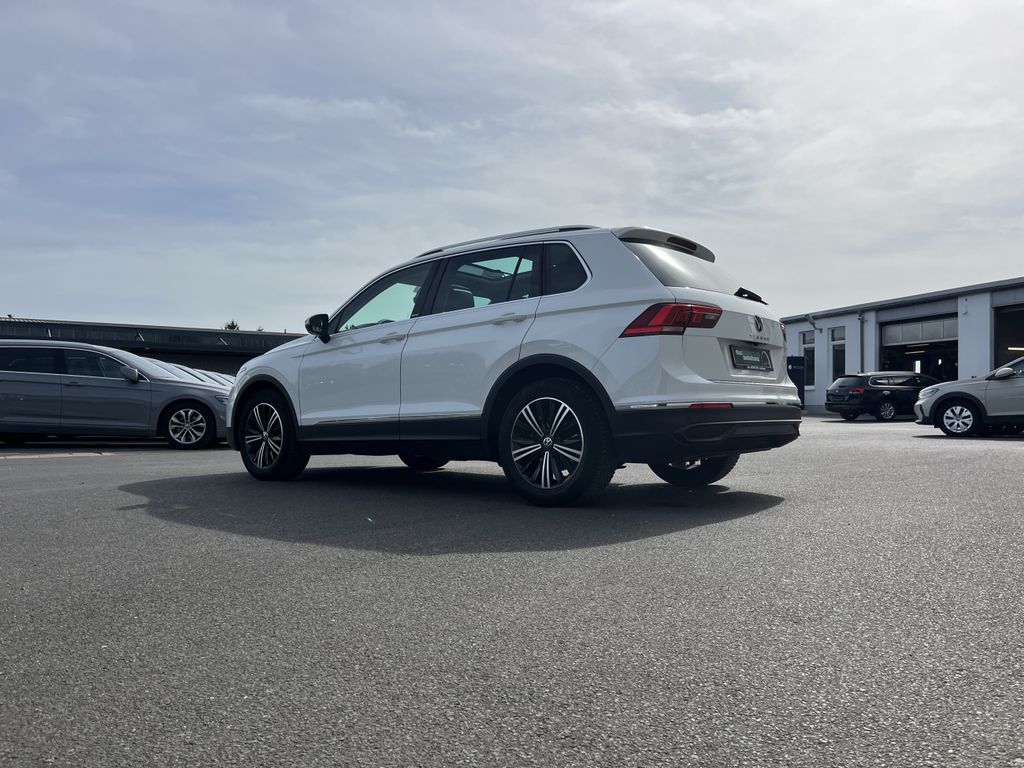 Volkswagen Tiguan 1.5 TSI MOVE 10