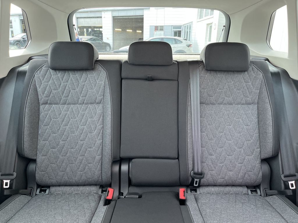 Volkswagen Tiguan 1.5 TSI MOVE 18