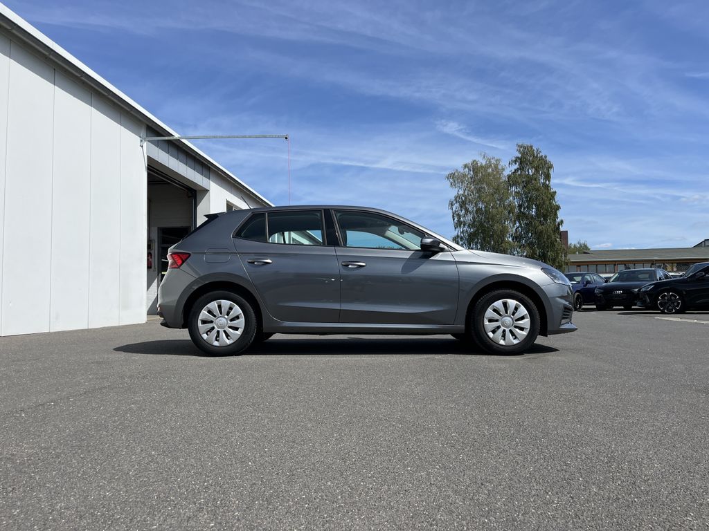 Skoda Fabia Active 1.0 Benzin 4