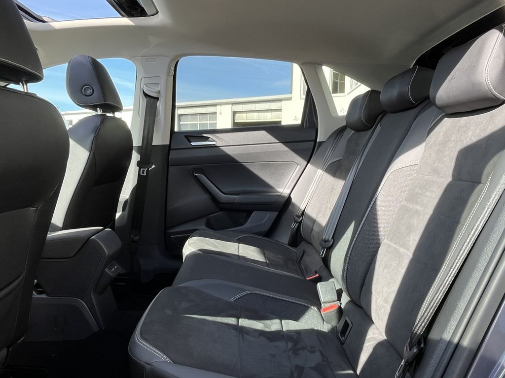 Volkswagen Taigo 1.5 TSI DSG Style 17