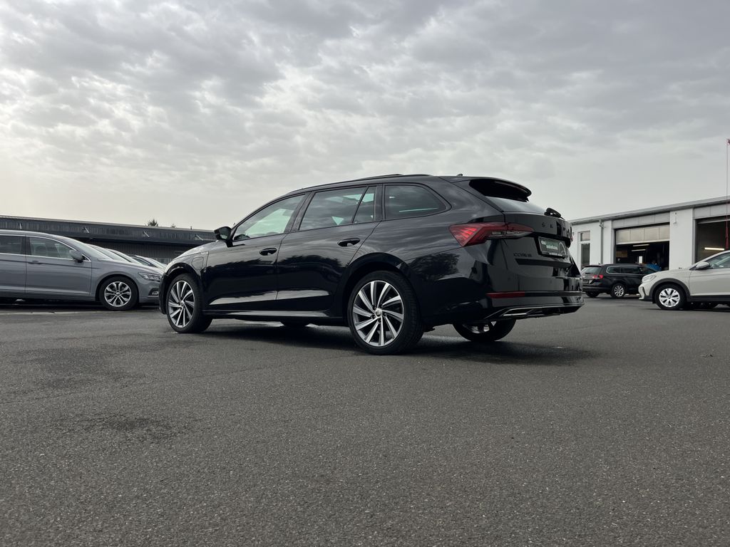 Skoda Octavia Combi 1.4 TSI e-Hybrid Sportline 9