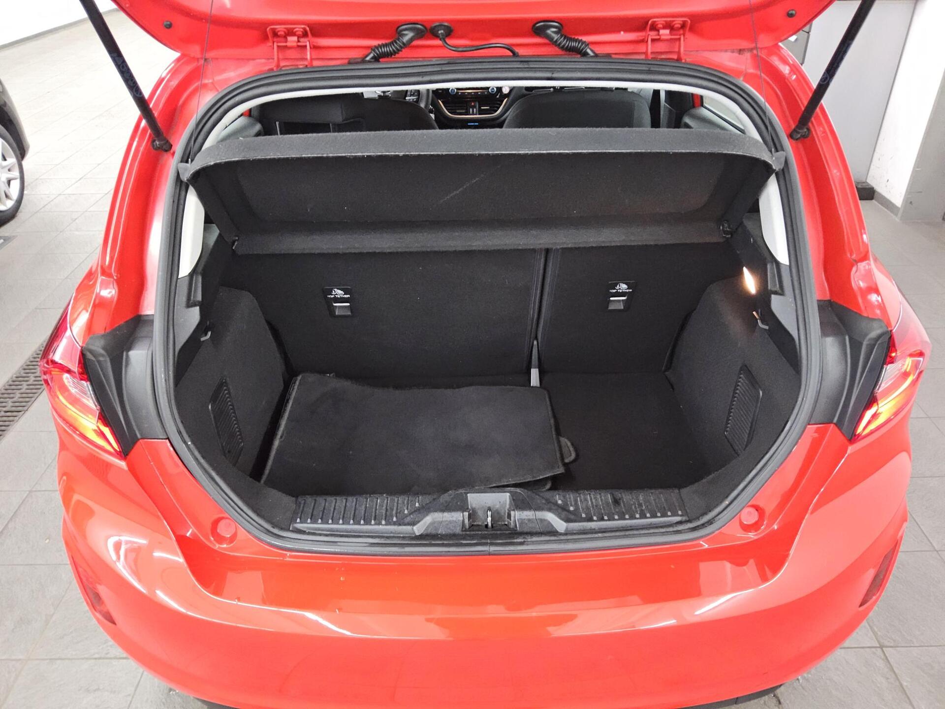 Ford Fiesta 1.0 EB Trend LED DAB Klima 11