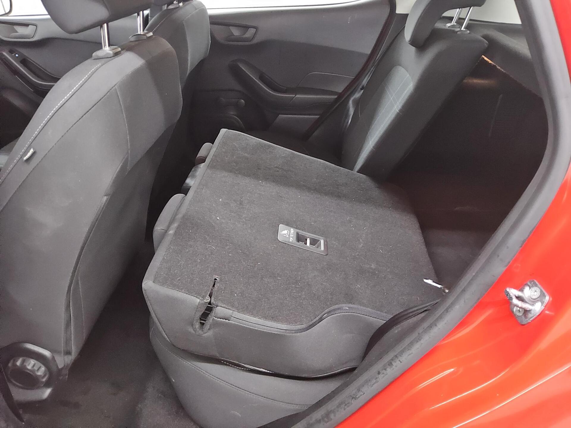 Ford Fiesta 1.0 EB Trend LED DAB Klima 12