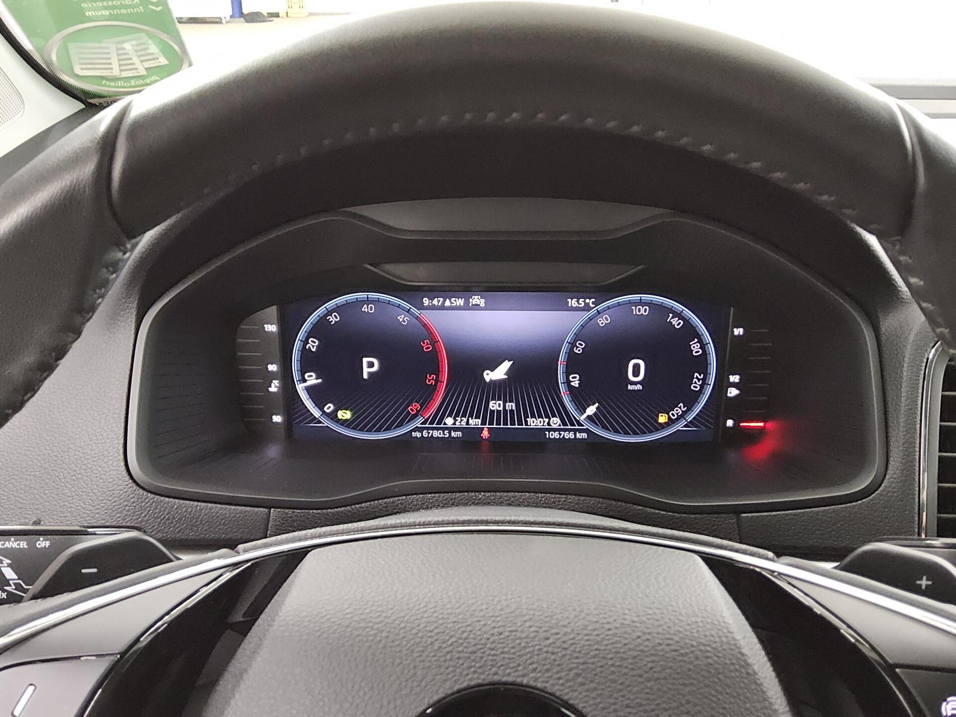 Skoda Karoq 2.0 TDI Navi LED vc AHK 8