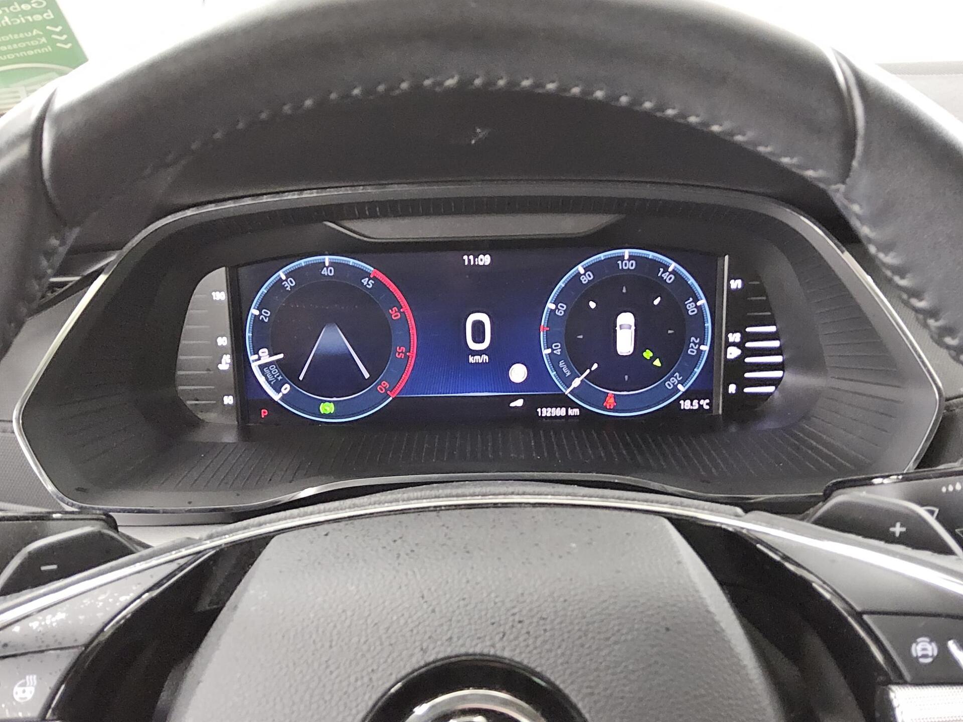 Skoda Octavia Kombi 2.0 TDI Ambition Navi LED vc 4xShz 8
