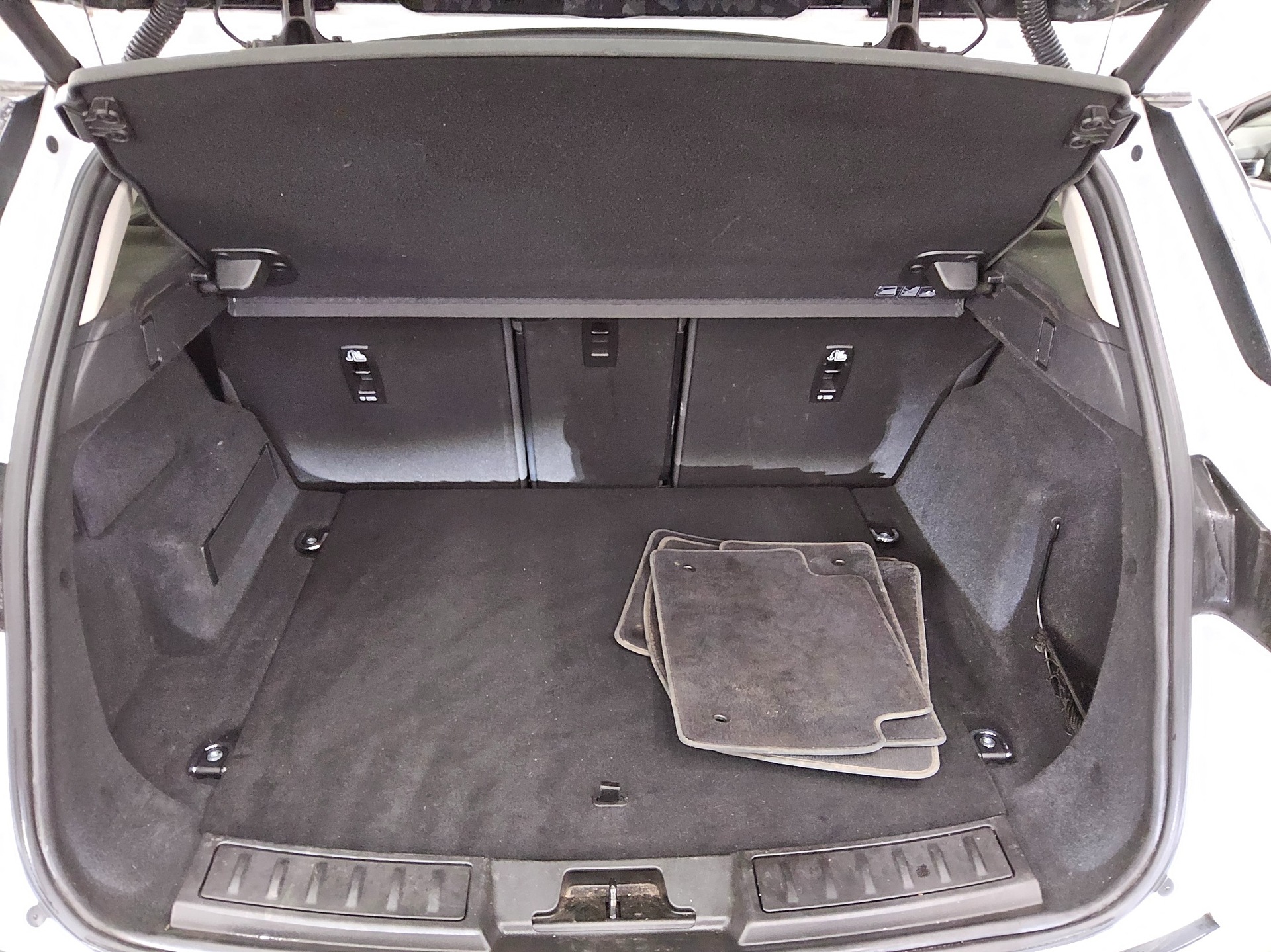 Land Rover Range Rover Evoque 2.0 P200 Leder Navi LED Pano 11