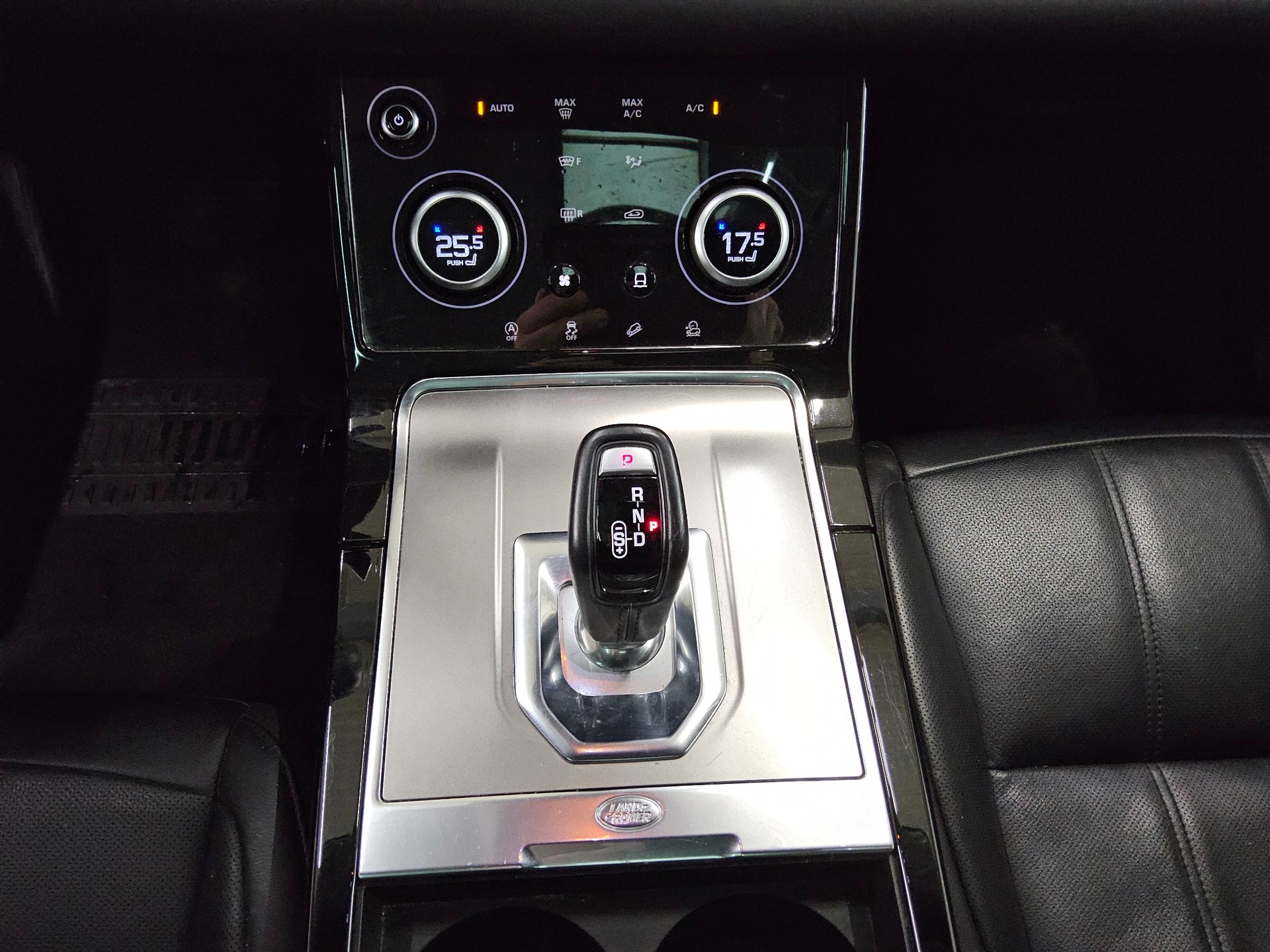 Land Rover Range Rover Evoque 2.0 P200 Leder Navi LED Pano 6
