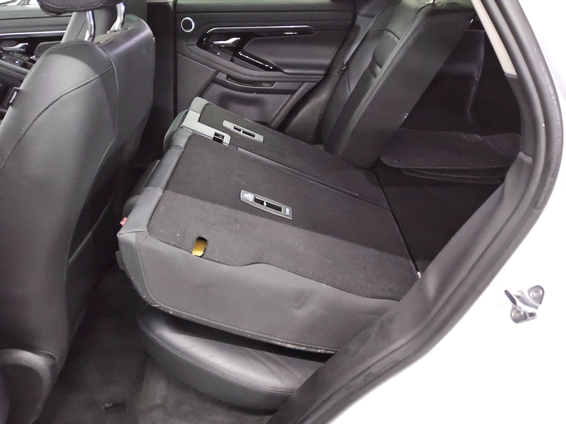 Land Rover Range Rover Evoque 2.0 P200 Leder Navi LED Pano 12