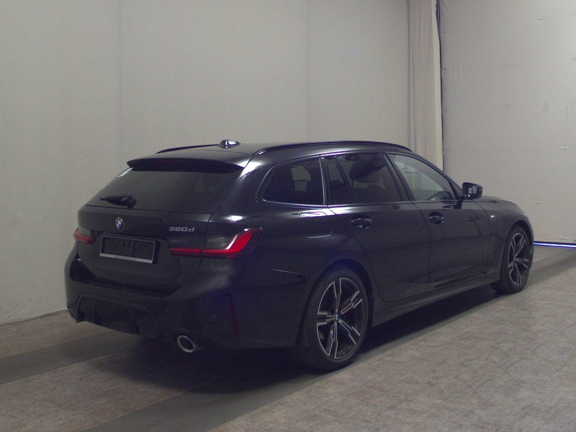 BMW 320dA Touring M-Sport Navi LED Curved Harman 4