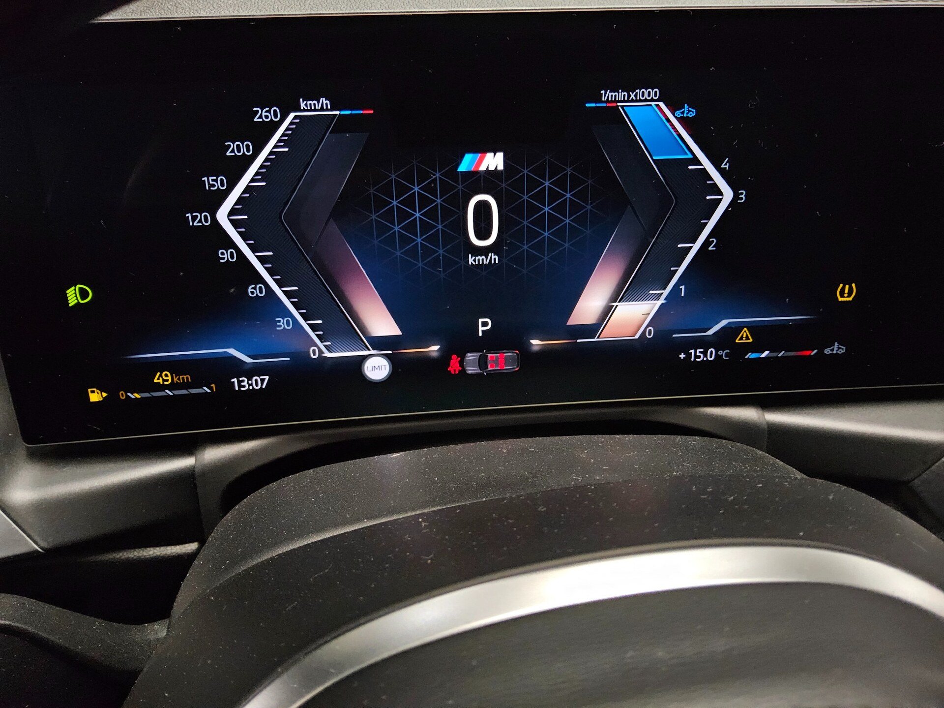 BMW 320dA Touring M-Sport Navi LED Curved Harman 8