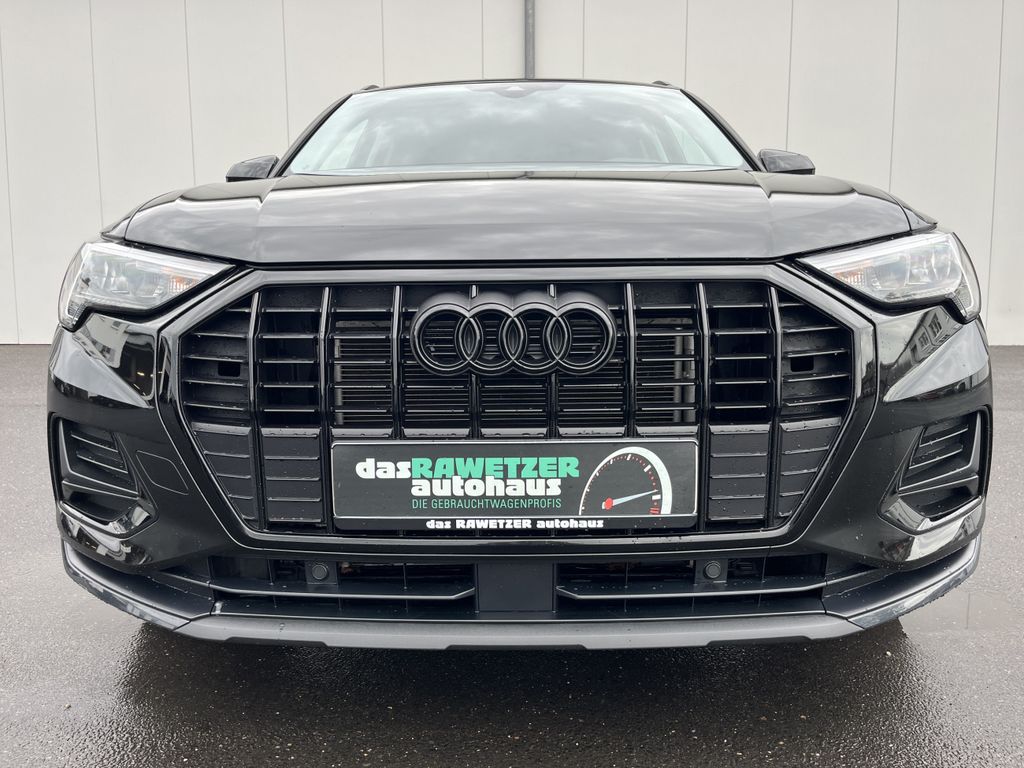 Audi Q3 35 2.0 TDI S tronic Blackline 4