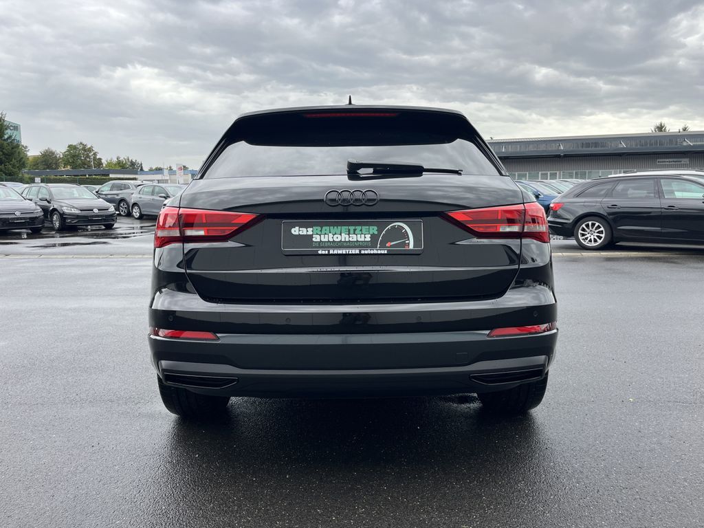 Audi Q3 35 2.0 TDI S tronic Blackline 9