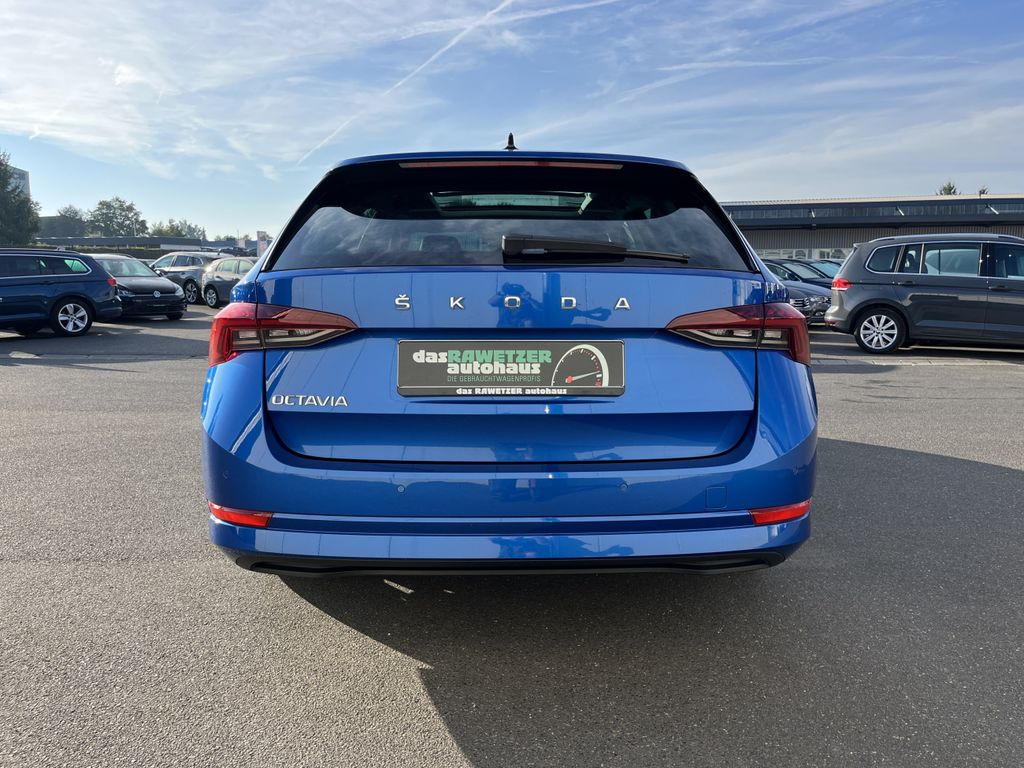 Skoda Octavia Combi 2.0 TDI DSG Tour 8