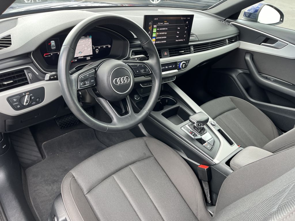 Audi A4 40 2.0 TDI S tronic Blackline S-Line Optik 16 12