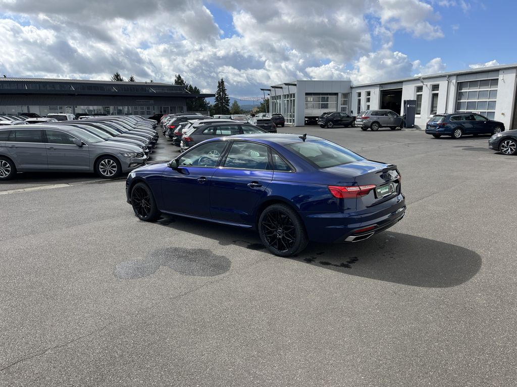 Audi A4 40 2.0 TDI S tronic Blackline S-Line Optik 16 11