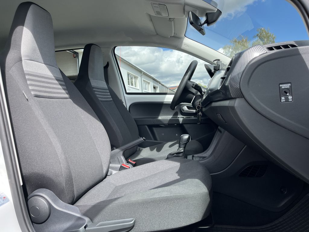 Volkswagen up! e-up! Move 15
