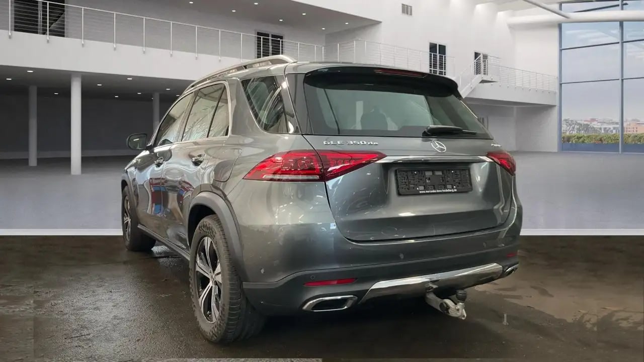 Mercedes-Benz GLE 350 de AMG AHK*Distro*360*Airmatic*Mubeam 4