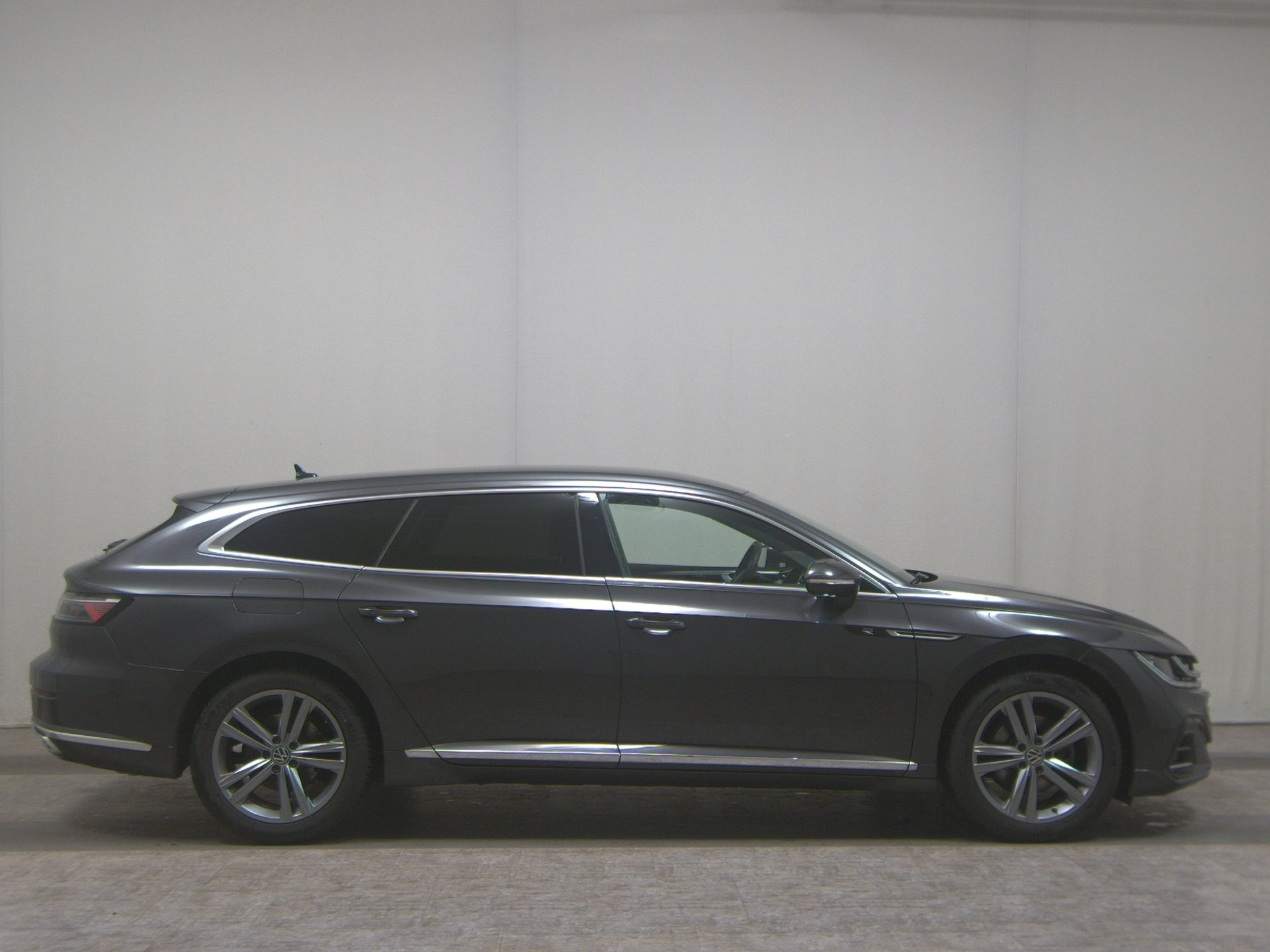 Volkswagen Arteon SB 2.0 TSI R-Line Navi Matrix AID AHK