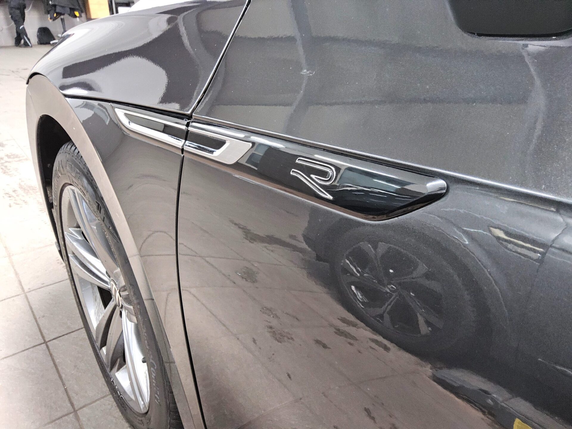 Volkswagen Arteon SB 2.0 TSI R-Line Navi Matrix AID AHK 12