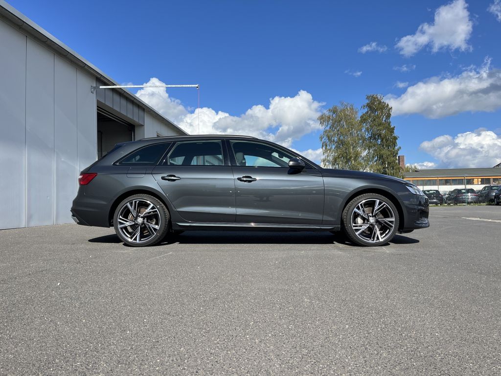 Audi A4 Avant 40 2.0 TDI S tronic quattro Blackline S 5