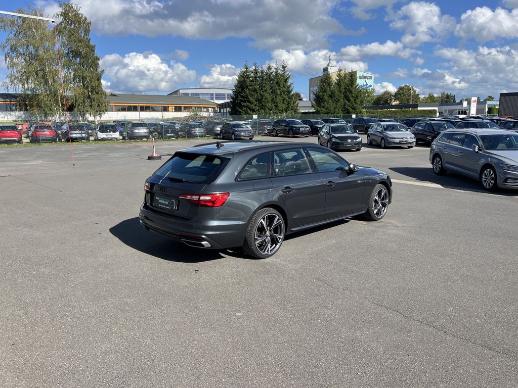 Audi A4 Avant 40 2.0 TDI S tronic quattro Blackline S 8