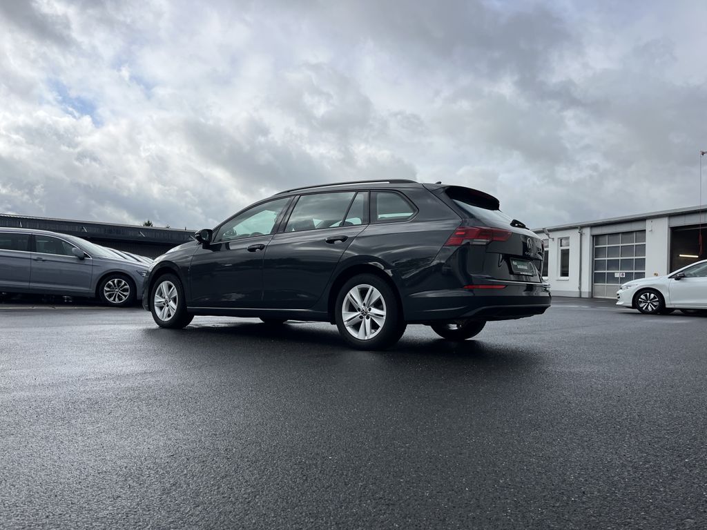 Volkswagen Golf Variant 2.0 TDI DSG Life 10