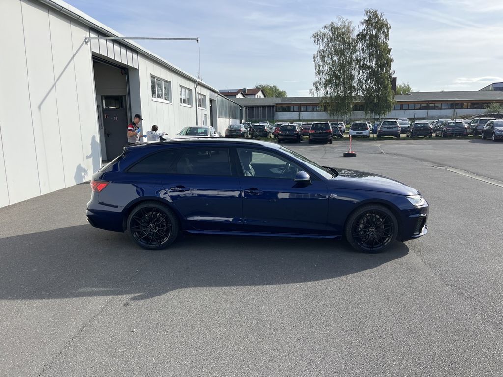 Audi A4 Avant 40 2.0 TFSI quattro S tronic S line 219 6