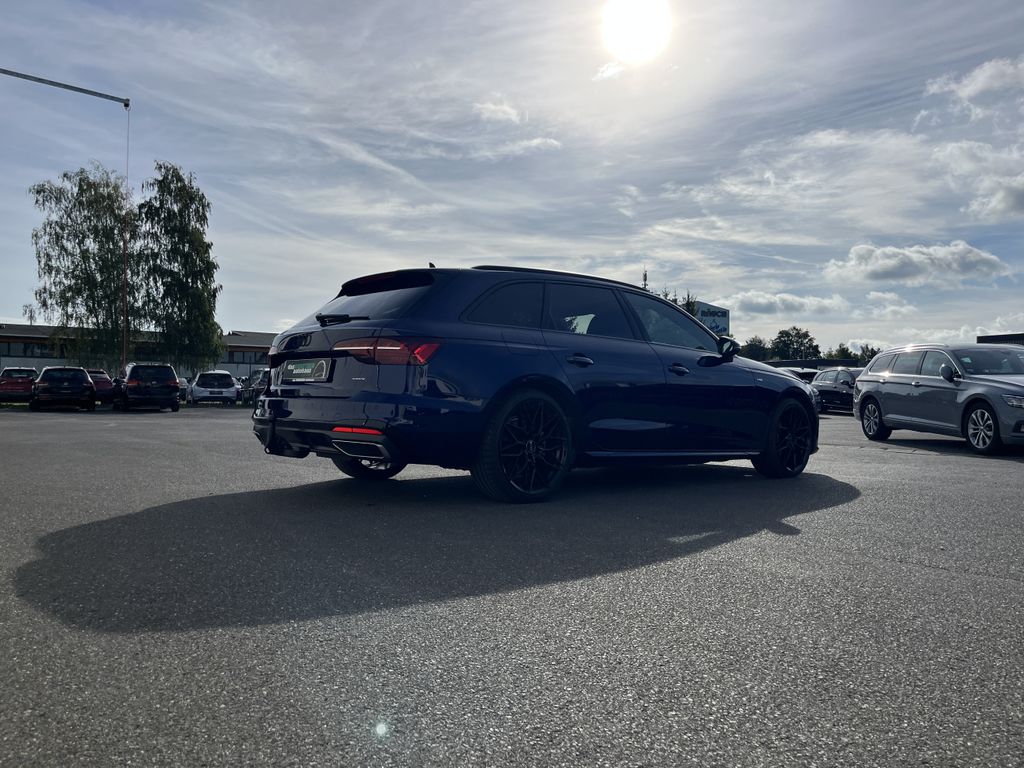 Audi A4 Avant 40 2.0 TFSI quattro S tronic S line 219 7