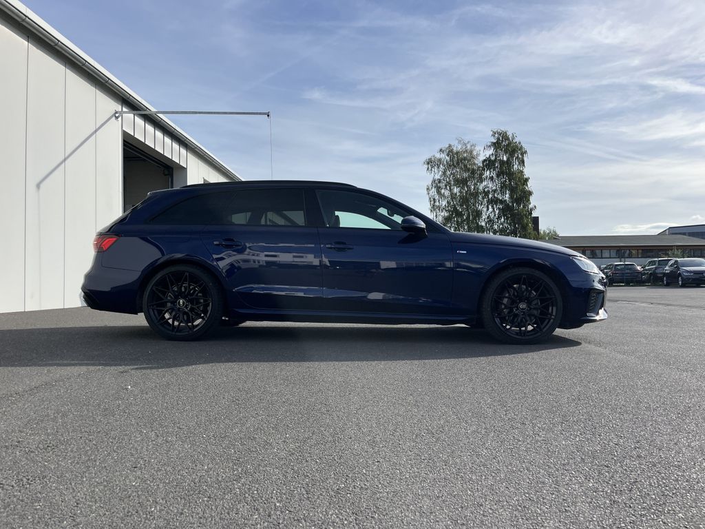 Audi A4 Avant 40 2.0 TFSI quattro S tronic S line 219 5