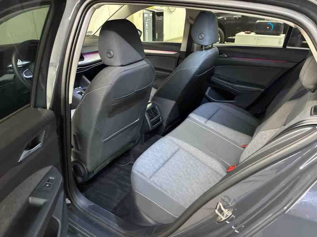 Volkswagen Golf 2.0 2024 6
