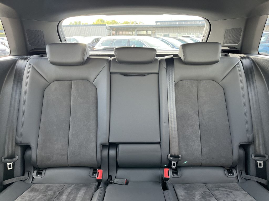 Audi Q3 35 2.0 TDI quattro S tronic advanced 18