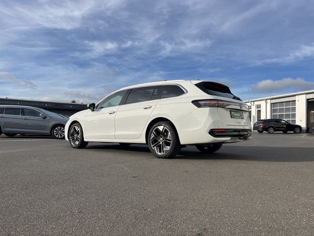 Volkswagen Passat Variant 2.0 TDI DSG Elegance 9