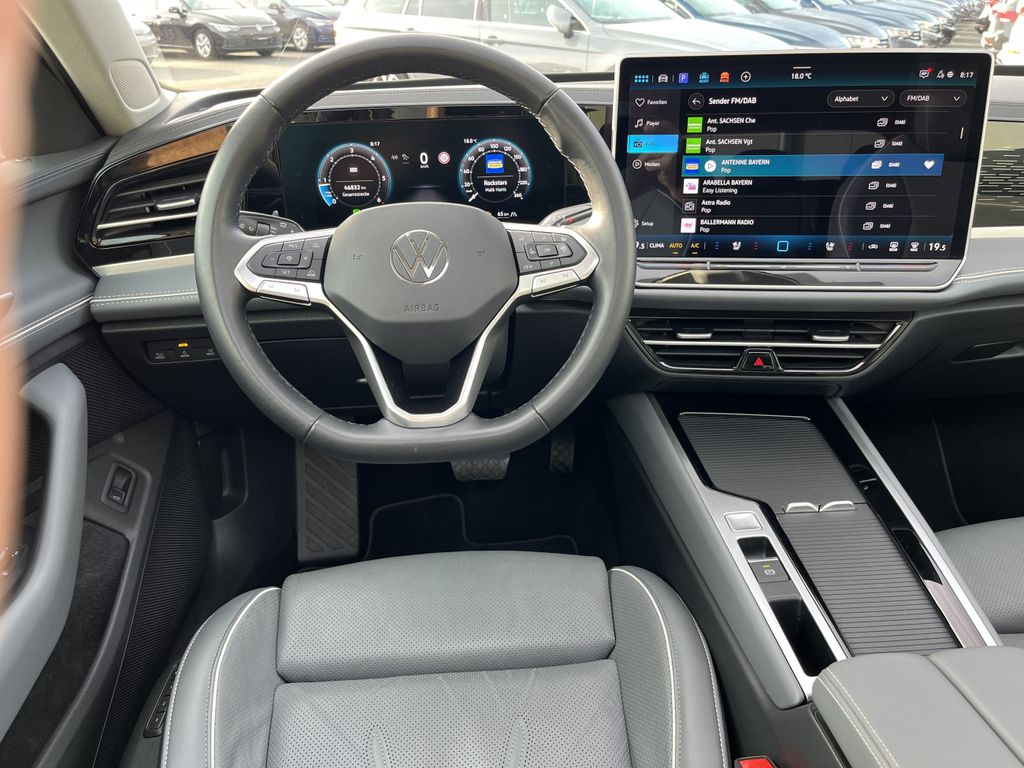 Volkswagen Passat Variant 2.0 TDI DSG Elegance 15