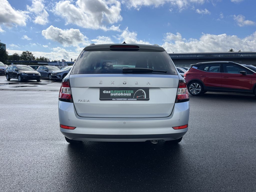 Skoda Fabia Combi 1.0 TSI Ambition 9