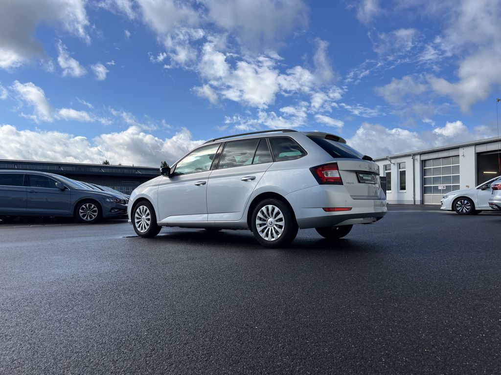 Skoda Fabia Combi 1.0 TSI Ambition 10