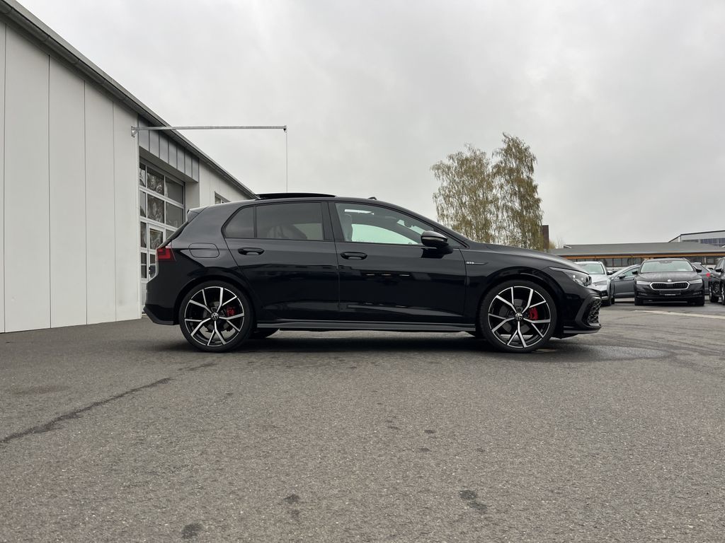 Volkswagen Golf GTD 2.0 TDI DSG 4