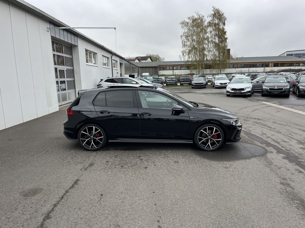 Volkswagen Golf GTD 2.0 TDI DSG 5