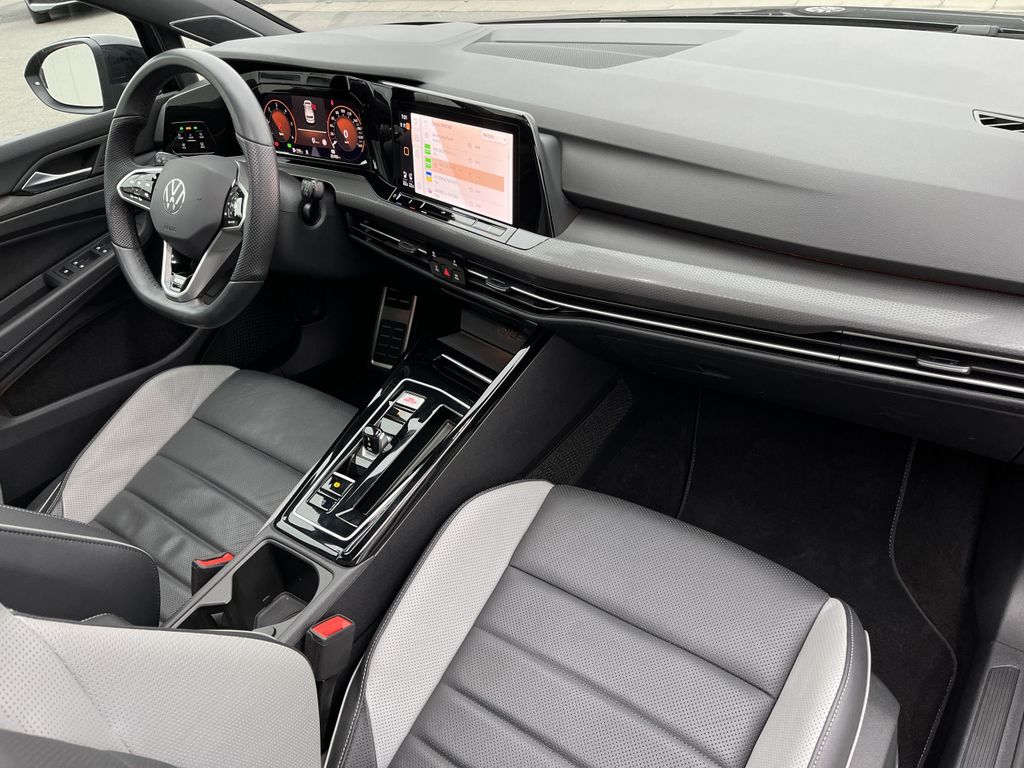 Volkswagen Golf GTD 2.0 TDI DSG 12