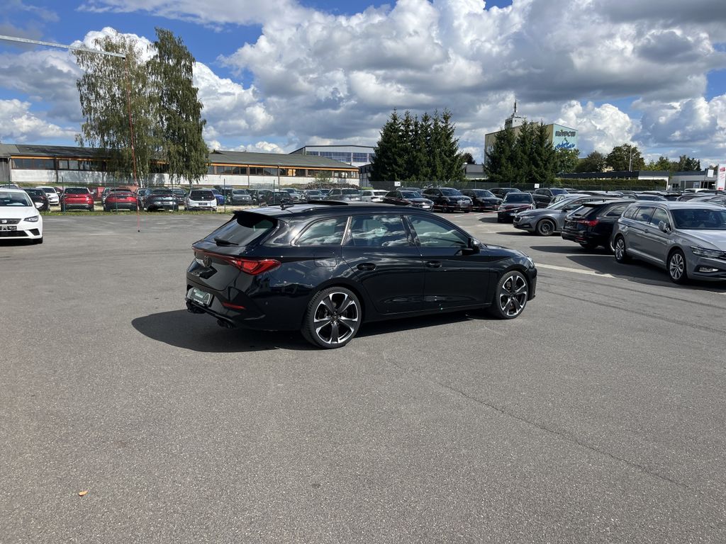 Cupra Leon SP 2.0 TSI DSG 4Drive VZ 8