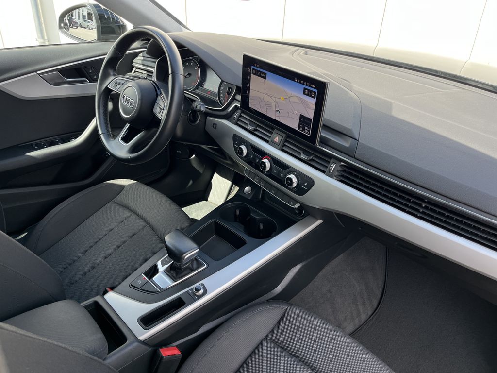 Audi A4 Avant 35 2.0 TFSI S tronic 14