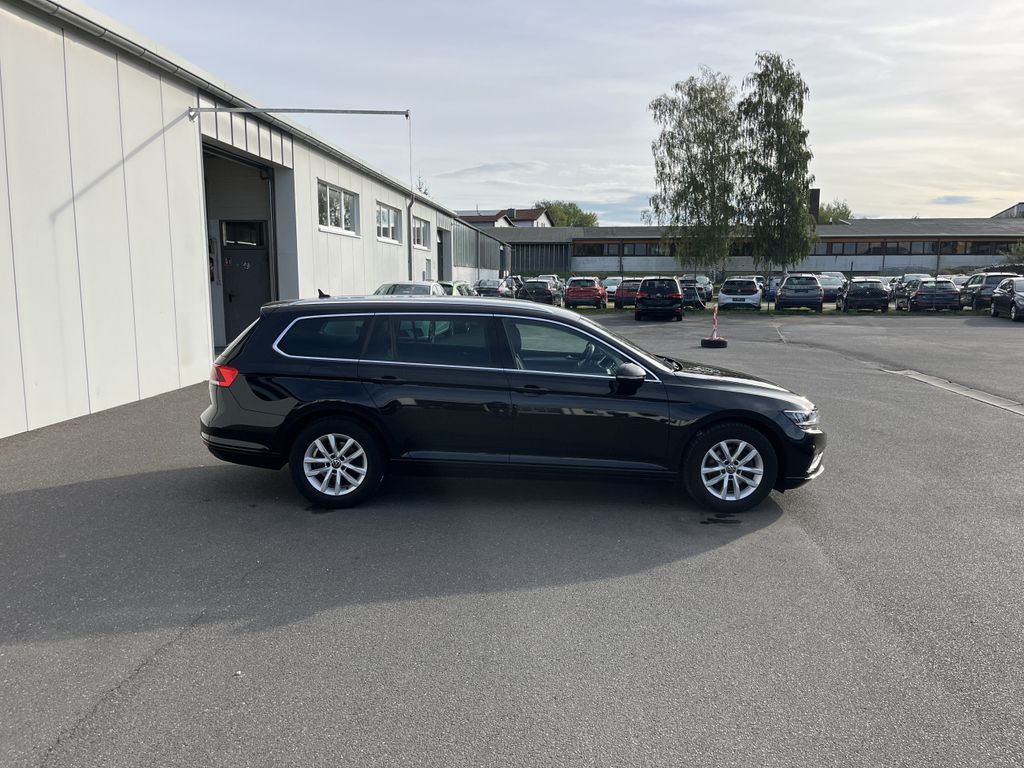 Volkswagen Passat Variant 2.0 TDI DSG Business 6