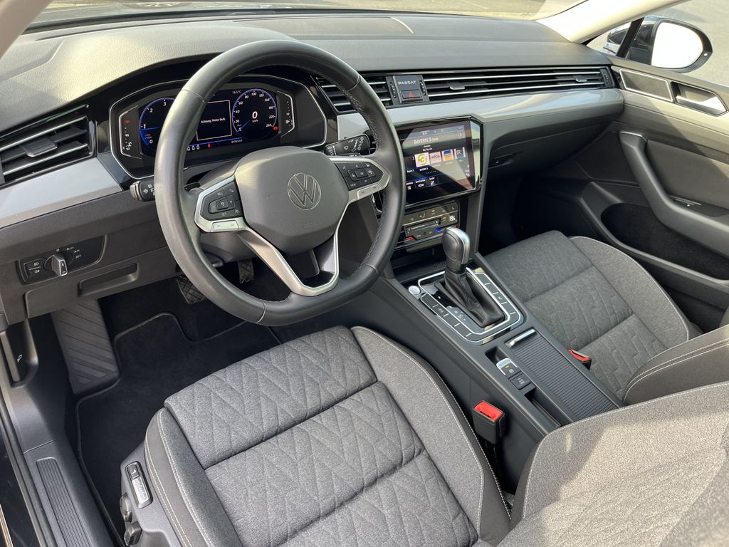 Volkswagen Passat Variant 2.0 TDI DSG Business 12