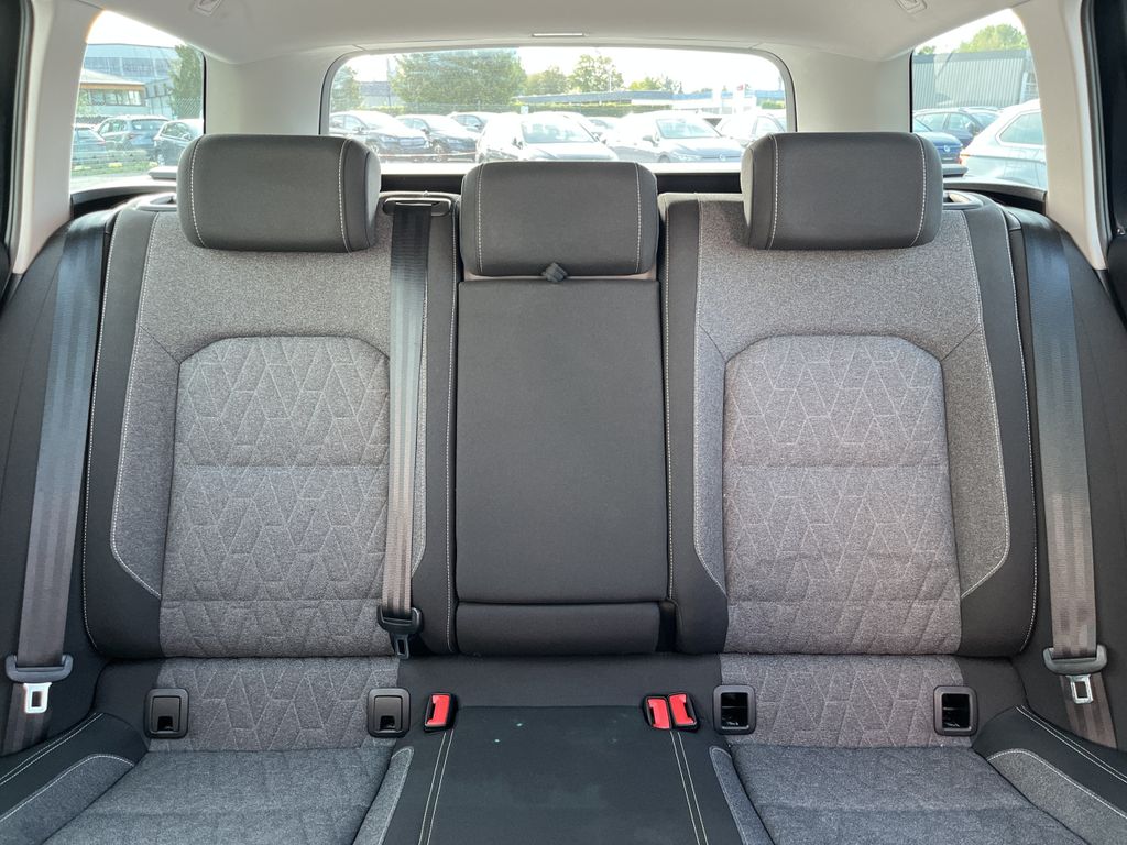 Volkswagen Passat Variant 2.0 TDI DSG Business 18