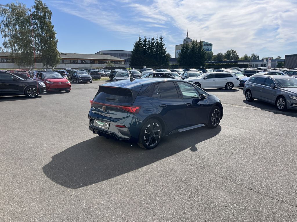 Cupra Born 7