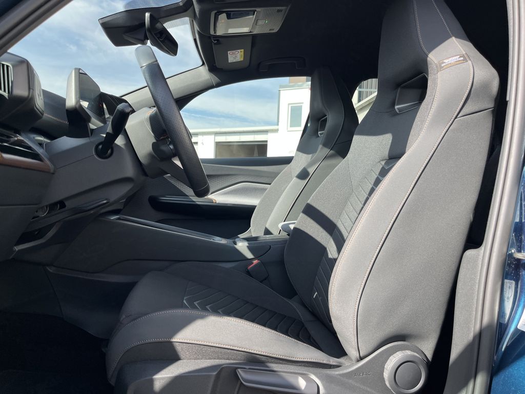 Cupra Born 12