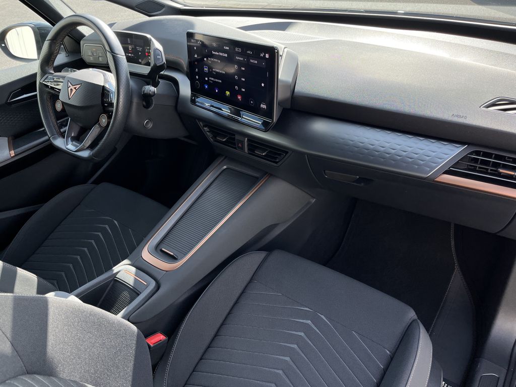 Cupra Born 13