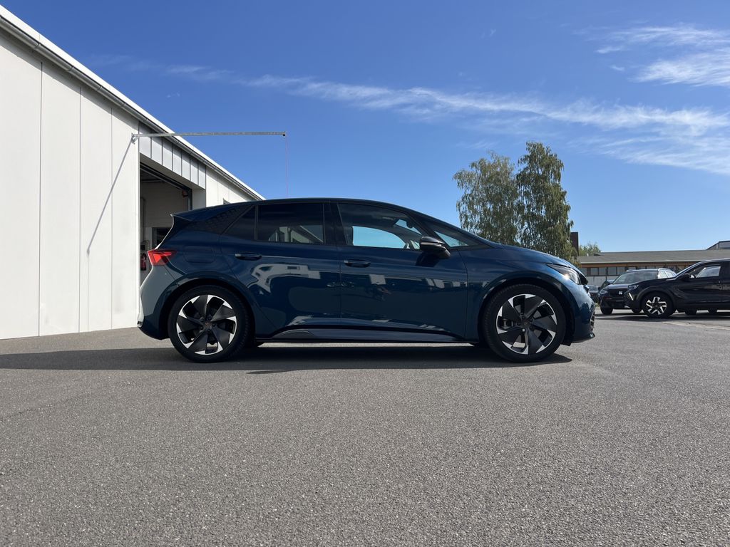 Cupra Born 4